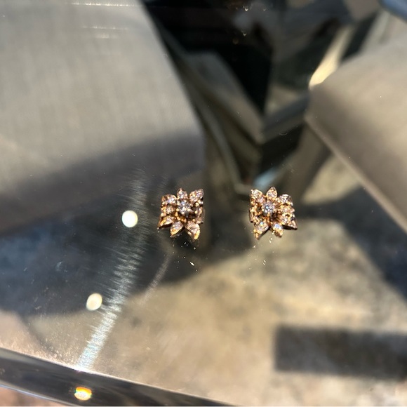 Rare, One-Of-A-Kind Circa 1880 European Diamond and 750KT Yellow Gold Bracelet - Picture 5 of 7